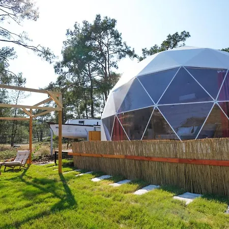 Daire Pavlonyaguestfarm Dome House 1